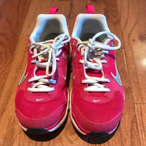 Women’s Nike FLEXTR Tennis Shoes